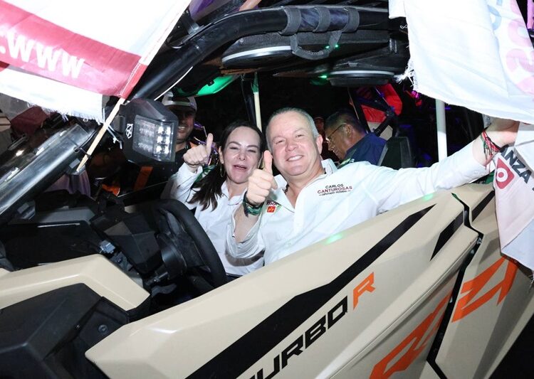 Ruedan motociclistas en apoyo a candidatos de Morena en NLD