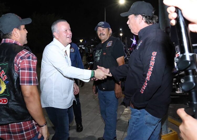 Ruedan motociclistas en apoyo a candidatos de Morena en NLD