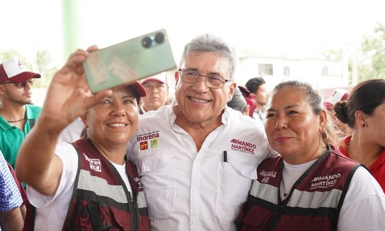 Se compromete AMM con familias de la zona rural del municipio