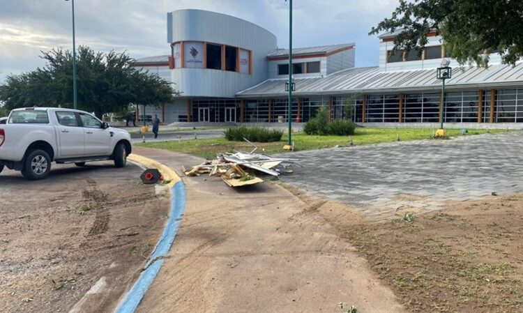 Tormenta deja afectaciones en Nuevo Laredo