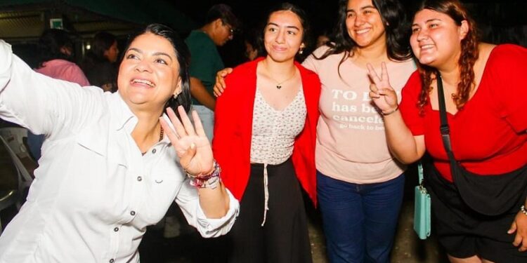 CON ÚRSULA: Jóvenes garantizan el relevo generacional de la política en Tampico