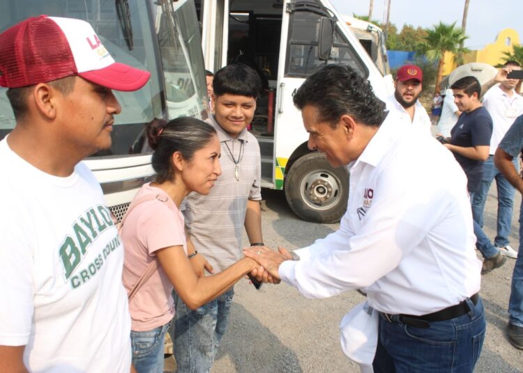 Transportistas toman la ruta del triunfo: todos con Lalo Gattás