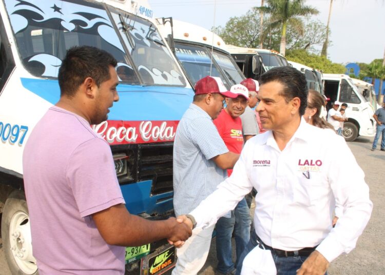 Transportistas toman la ruta del triunfo: todos con Lalo Gattás