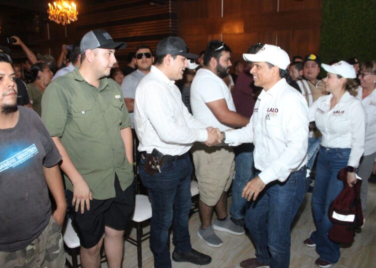 Transportistas toman la ruta del triunfo: todos con Lalo Gattás