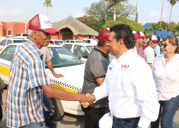 Transportistas toman la ruta del triunfo: todos con Lalo Gattás