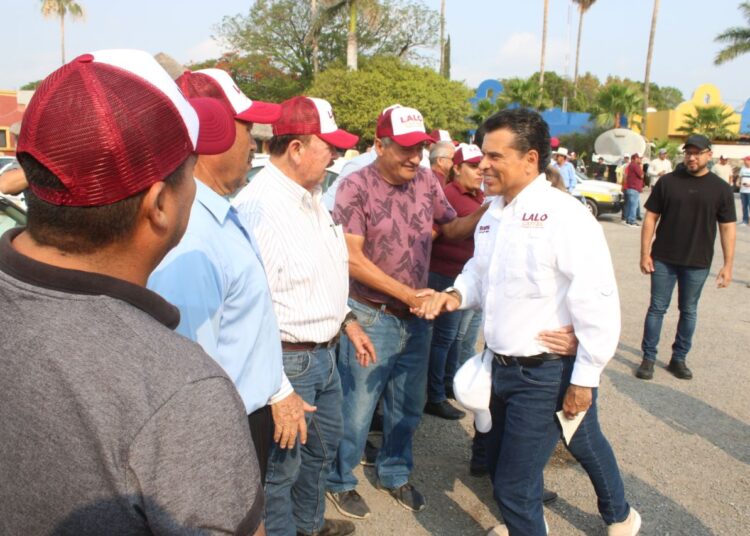 Transportistas toman la ruta del triunfo: todos con Lalo Gattás