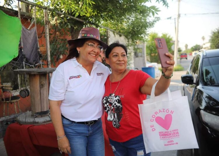 Ana Laura fortalece el respaldo de los residentes del Distrito II de NLD