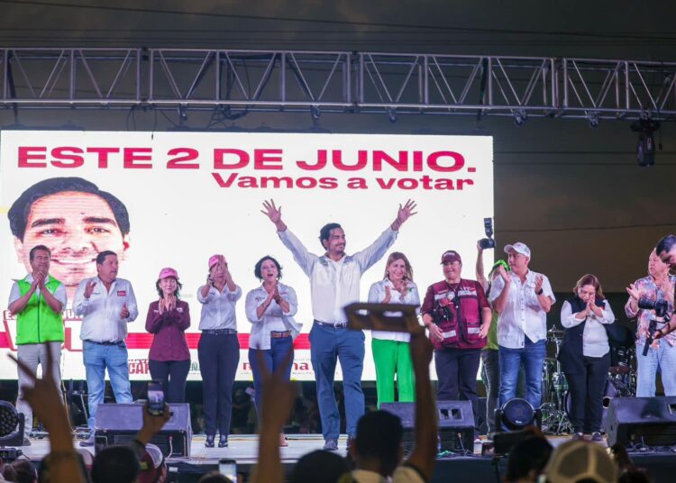 Carlos y Maki unidos, en el gran 5º cierre de La Victoria