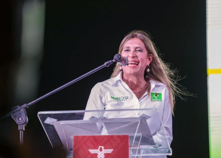 Carlos y Maki unidos, en el gran 5º cierre de La Victoria