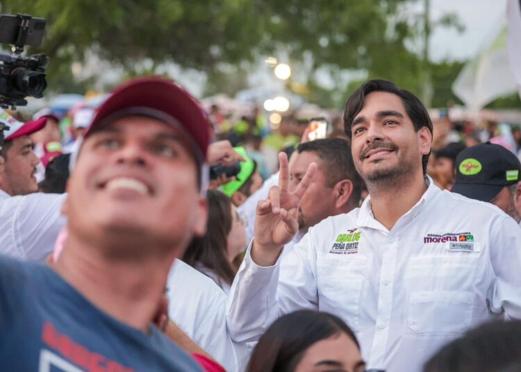 Carlos y Maki unidos, en el gran 5º cierre de La Victoria
