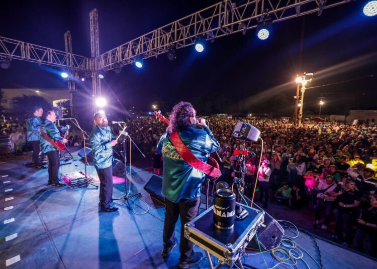 Carlos y Maki unidos, en el gran 5º cierre de La Victoria
