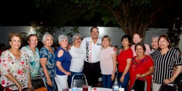 “Ya basta que los cargos sirvan para enriquecerse y olvidar a la gente”: Arturo