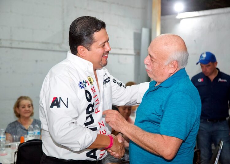 “Ya basta que los cargos sirvan para enriquecerse y olvidar a la gente”: Arturo