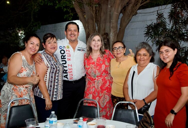 “Ya basta que los cargos sirvan para enriquecerse y olvidar a la gente”: Arturo