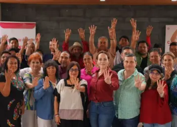 Carmen Lilia se compromete con el desarrollo cultural de NLD