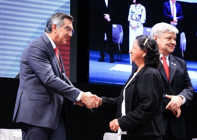 Anuncia gobernador construcción de torre de servicios en Hospital Infantil de Tamaulipas