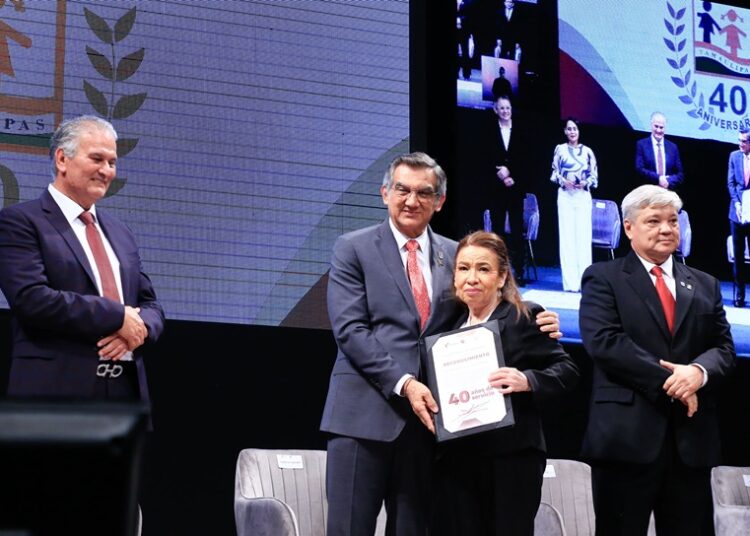 Anuncia gobernador construcción de torre de servicios en Hospital Infantil de Tamaulipas