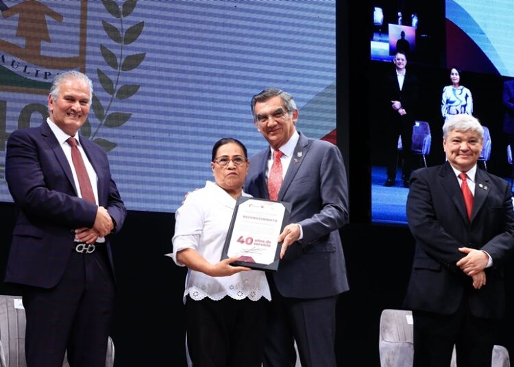 Anuncia gobernador construcción de torre de servicios en Hospital Infantil de Tamaulipas