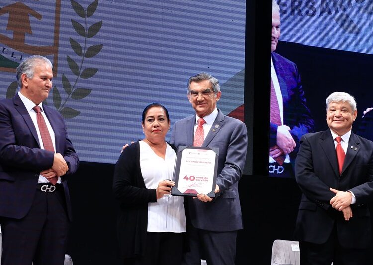 Anuncia gobernador construcción de torre de servicios en Hospital Infantil de Tamaulipas