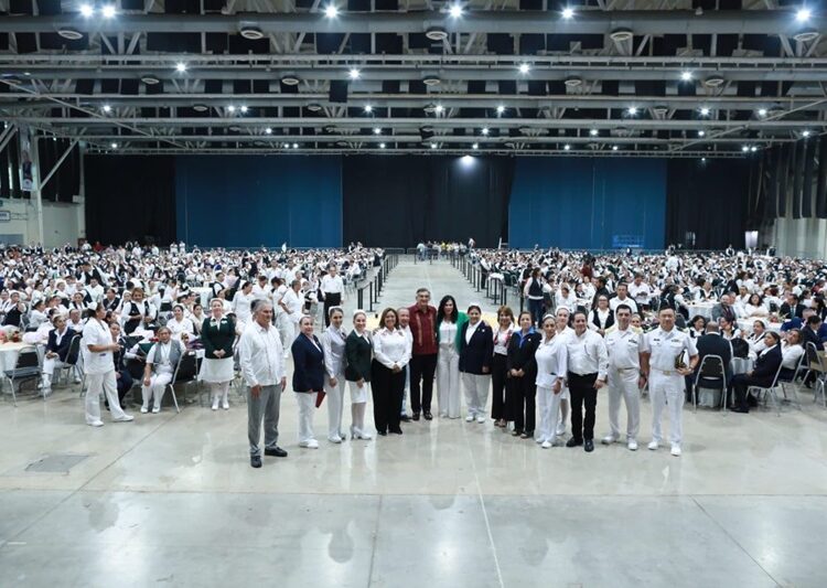 Reconoce Américo labor del personal de enfermería: es la profesión más humanista