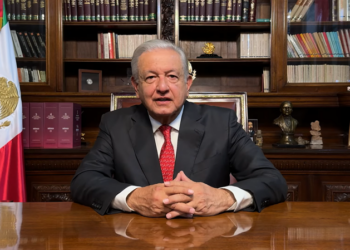 Felicita López Obrador a Claudia Sheinbaum por su triunfo