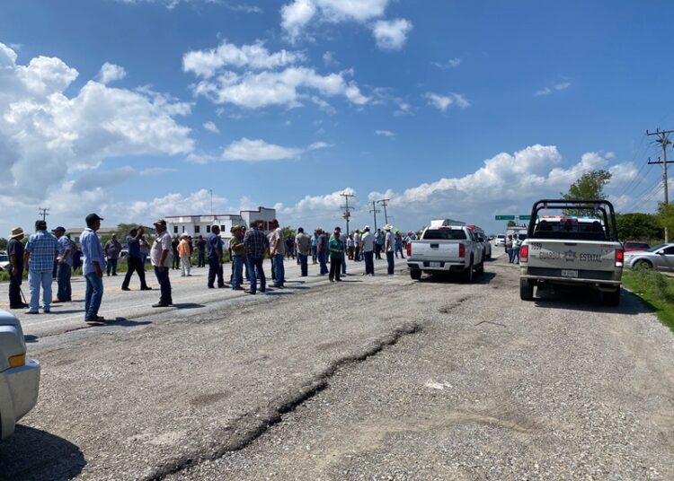 Alerta: Circulación parcialmente cerrada en Carretera San Fernando-Matamoros por manifestación