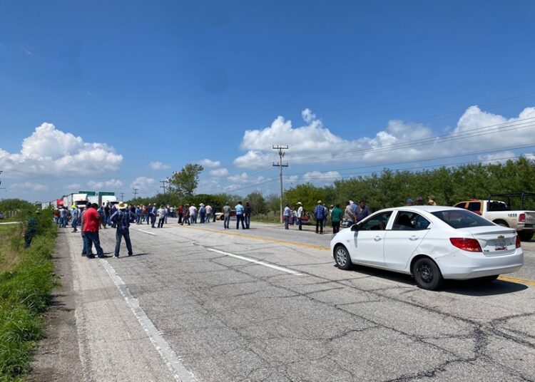 Alerta: Circulación parcialmente cerrada en Carretera San Fernando-Matamoros por manifestación