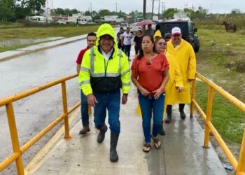 AMM supervisa labores de limpieza en colonias afectadas por las lluvias