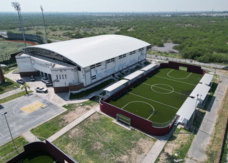 Avanza rehabilitación de Ciudad Deportiva al poniente de NLD