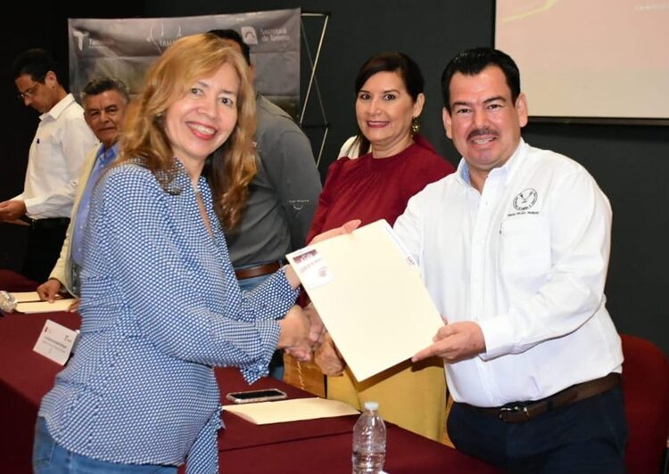 Certifica la UAT capacitación y actualización de guías turísticos