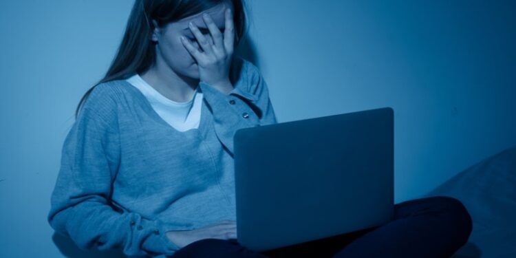 Ciberacoso sexual a menores en Europa se duplicó en 2023