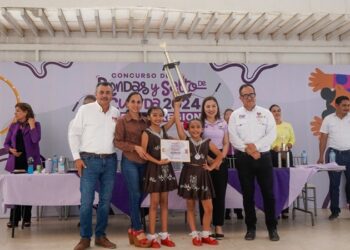 Destacan neolaredenses en etapa regional del Concurso de Rondas y Salto de Cuerda DIF 2024