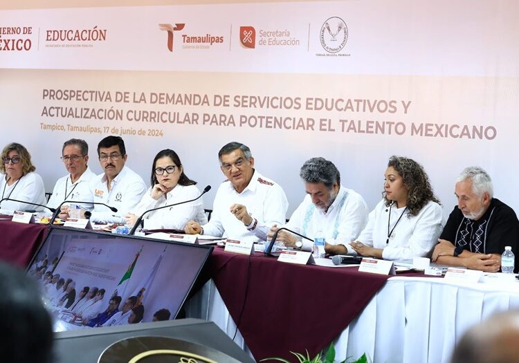 “Educación debe rehumanizar a la sociedad y apoyar a las y los jóvenes”: Américo