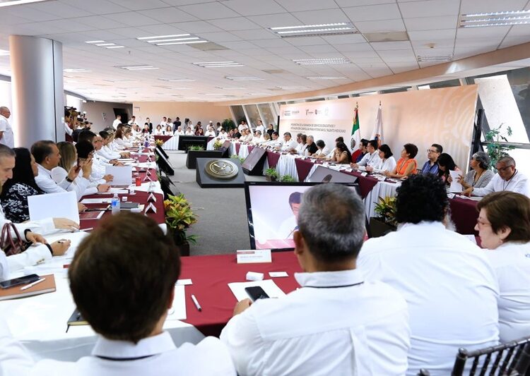 “Educación debe rehumanizar a la sociedad y apoyar a las y los jóvenes”: Américo