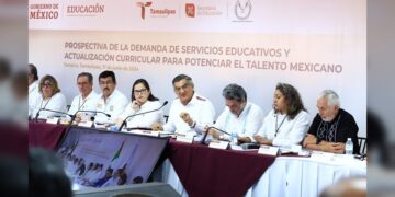 “Educación debe rehumanizar a la sociedad y apoyar a las y los jóvenes”: Américo