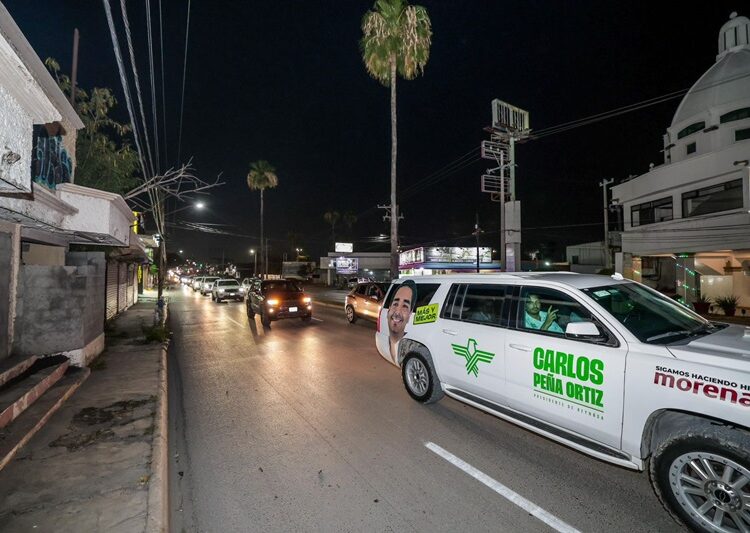 El Mejor Recorrido de Cierre de Campaña a la Plaza Principal de Carlos Peña y Maki Ortiz