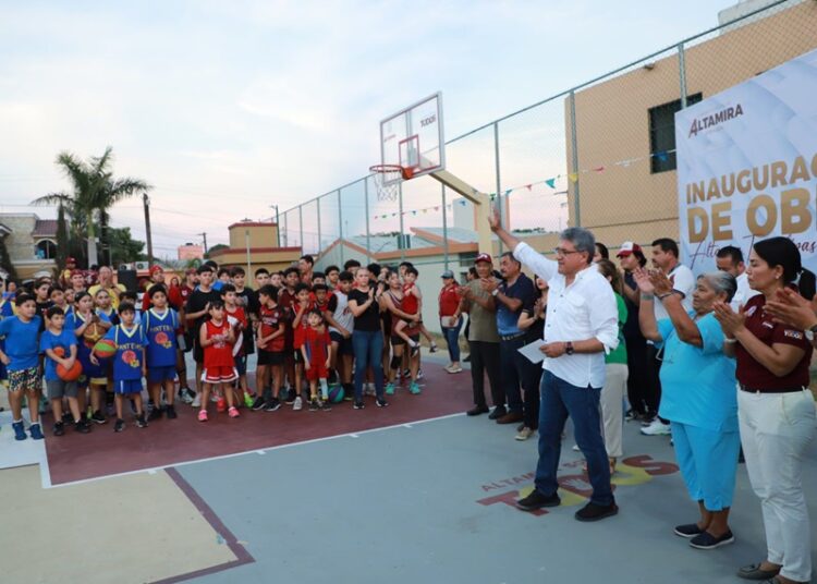 Entrega AMM obras de gran beneficio para las familias de Altamira