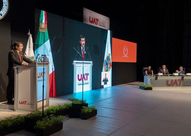 Formará la UAT a estudiantes desde una visión humanista y de responsabilidad social