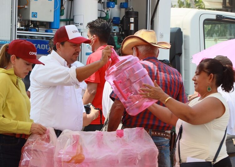 Gobierno de AMM garantiza agua purificada a la población de Altamira