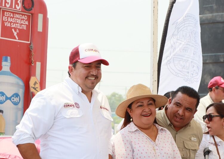 Gobierno de AMM garantiza agua purificada a la población de Altamira