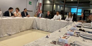 Gobierno de Victoria abre la puerta a inversionistas de Francia