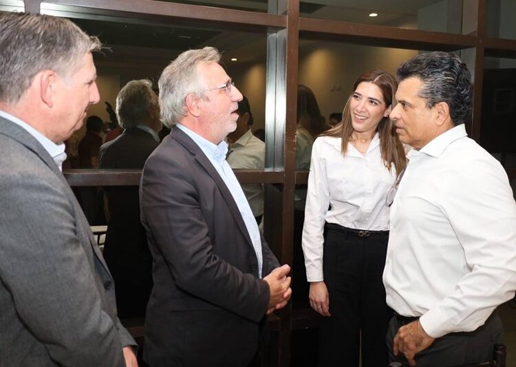 Gobierno de Victoria abre la puerta a inversionistas de Francia