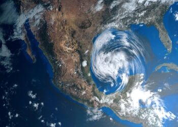 Ante llegada de Alberto, SET suspende labores escolares