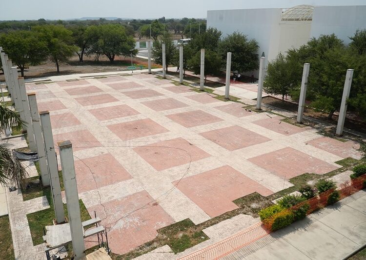 Impulsa Dámaso Anaya infraestructura y equipamiento de la UAT