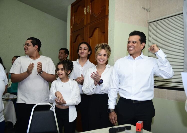 Lalo Gattás gana reelección y hace historia en Victoria