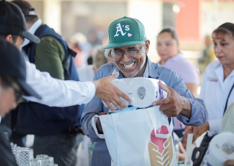 Llega el Tianguis del Bienestar a Hidalgo con el apoyo del DIF Tamaulipas y los 3 niveles de gobierno