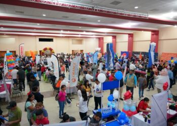 Lleva a cabo Gobierno de NLD Feria de Empleo con más de mil 700 vacantes