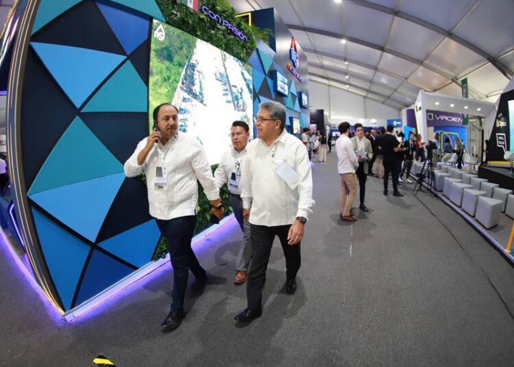 Presente Altamira durante la apertura del Congreso Mexicano del Petróleo 2024