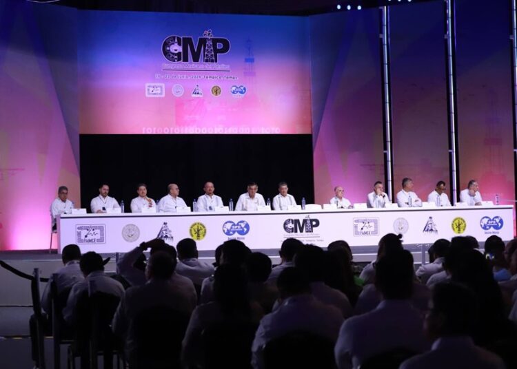 Presente Altamira durante la apertura del Congreso Mexicano del Petróleo 2024