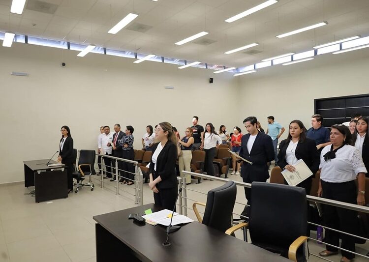 Realiza la UAT concurso de Juicios Orales en el campus Victoria